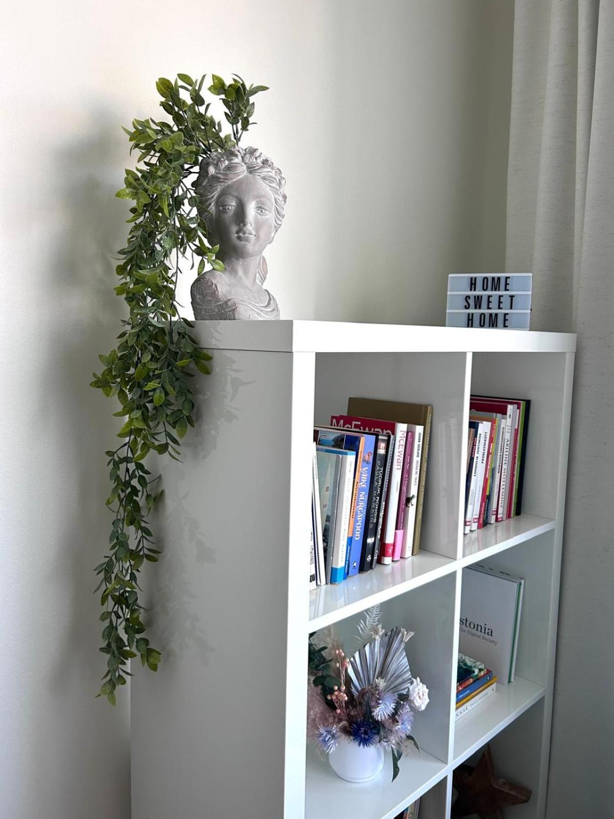 Stella'S Apartment - City Center - Free Secure Parking - Big Sun Terrace - Air Conditioning - Wifi - Tram To The Tallinn Bus Station And Old Town Kültér fotó